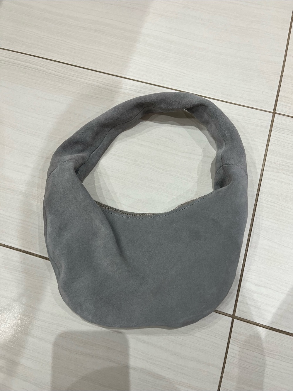 100% Suede Rounded Purse - Picture 5 of 13